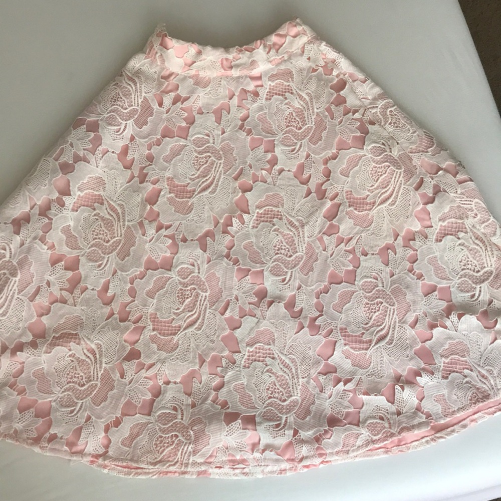 Chicwish pink/white lace flower midi skirt